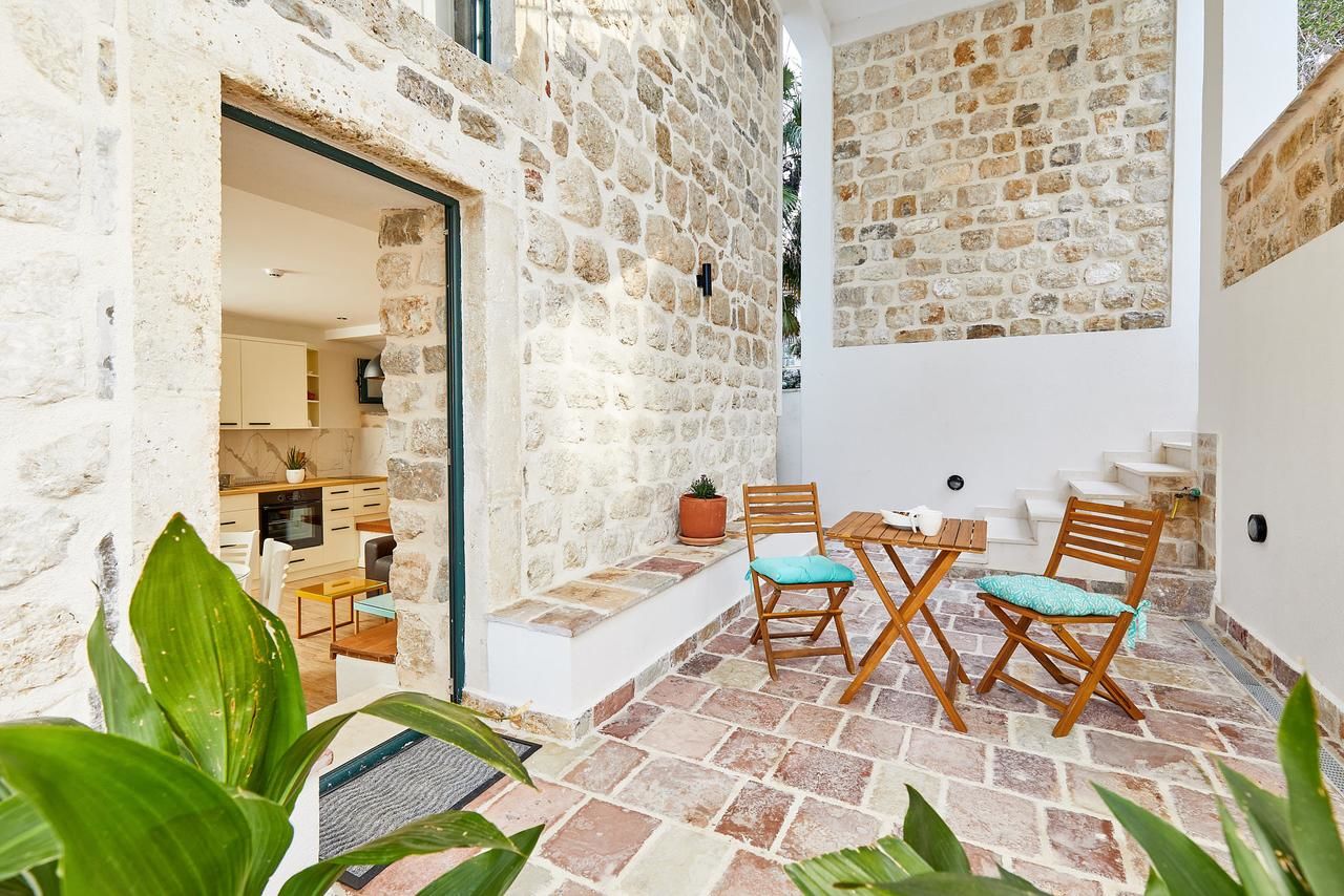 Апартаменты Villa Emily Котор