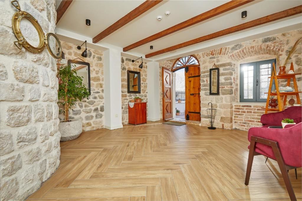 Апартаменты Villa Emily Котор